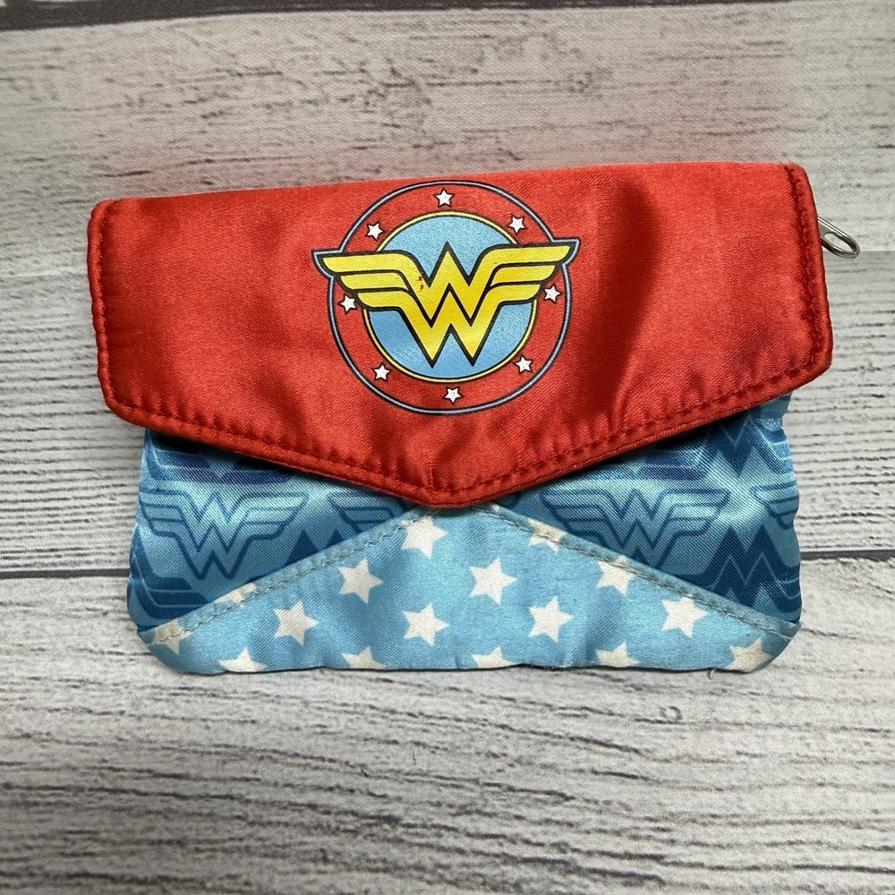 DC Comics Wonder Woman Blue Star Quilted Zip Wallet With Flap
